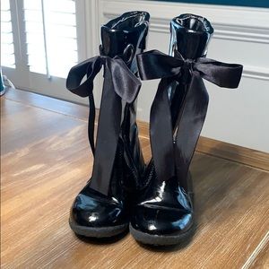 Gymboree patent leather boots